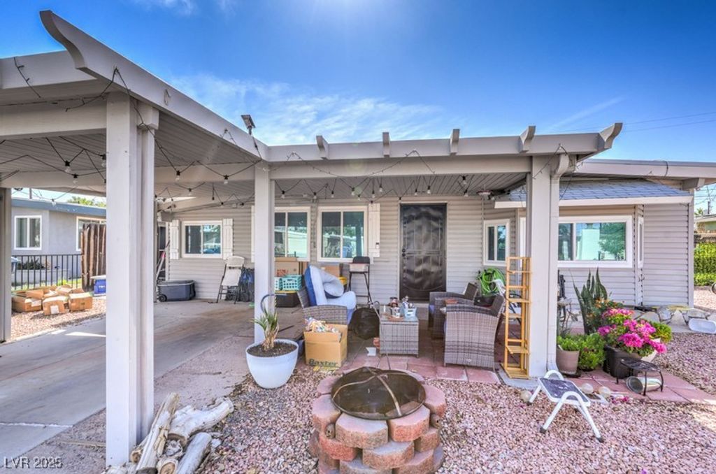 309 Wisteria Avenue, Las Vegas, NV 89107