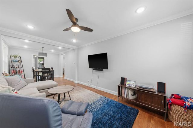 4053 Potomac Street, St Louis, MO 63116