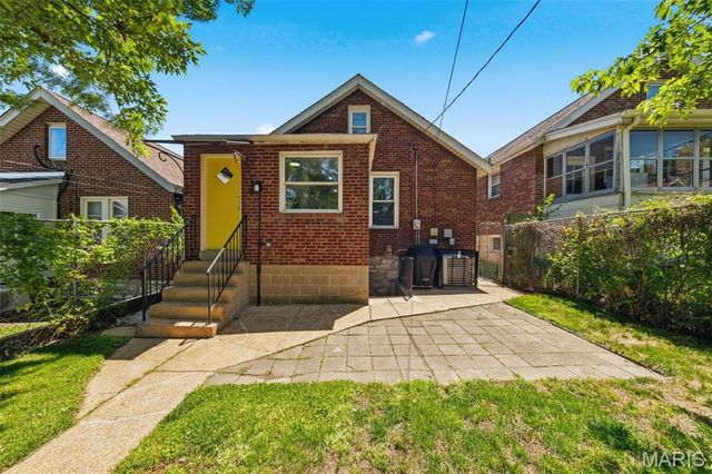 4053 Potomac Street, St Louis, MO 63116