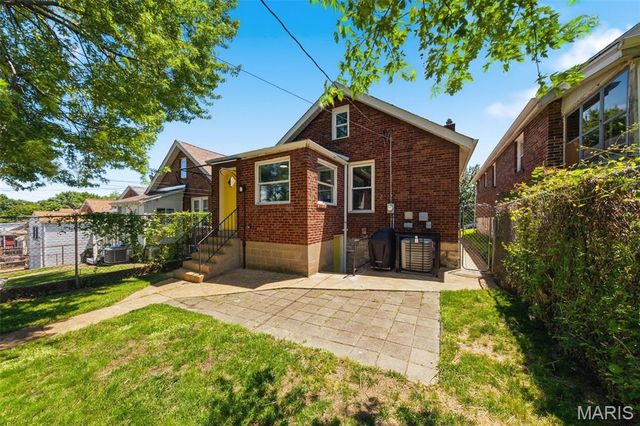4053 Potomac Street, St Louis, MO 63116