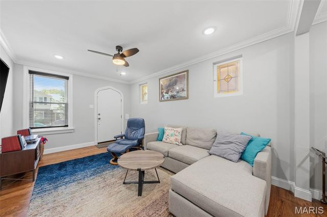 4053 Potomac Street, St Louis, MO 63116