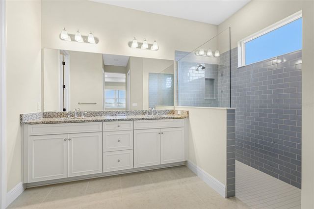 2003 BAMBOO PALM COVE, Bradenton, FL 34212