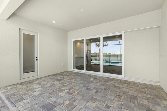 2003 BAMBOO PALM COVE, Bradenton, FL 34212