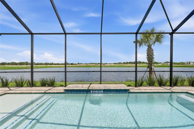 2003 BAMBOO PALM COVE, Bradenton, FL 34212
