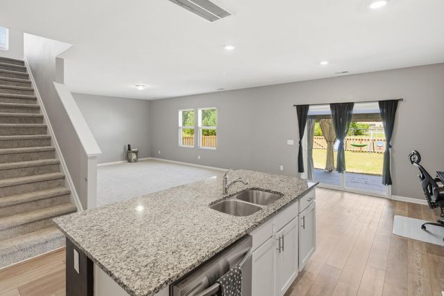 326 Sedona Drive, Summerville, SC 29486