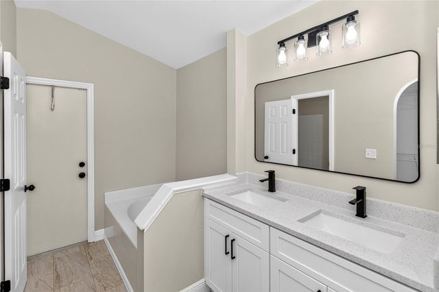 2190 GLENLOCK DRIVE, Deltona, FL 32725