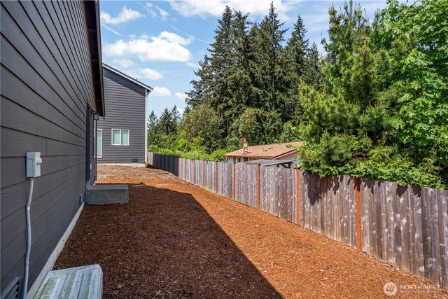 4345 SE Woodford Court, Port Orchard, WA 98366