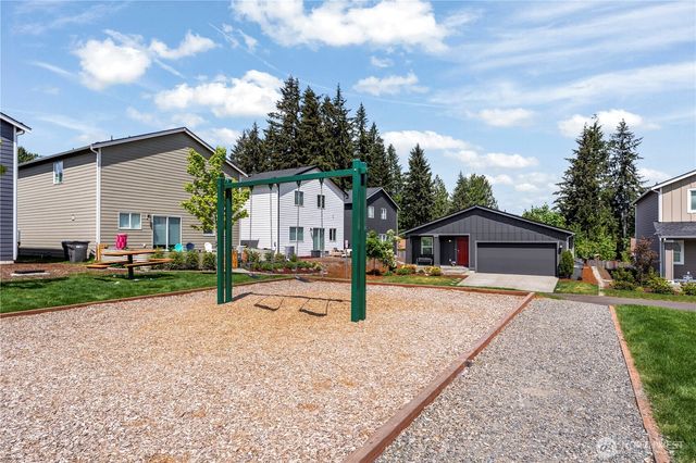 4345 SE Woodford Court, Port Orchard, WA 98366