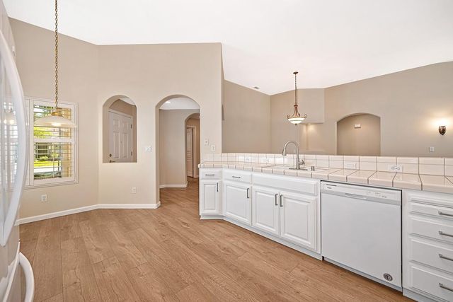 752 Diamond Glen Cir, Folsom, CA 95630
