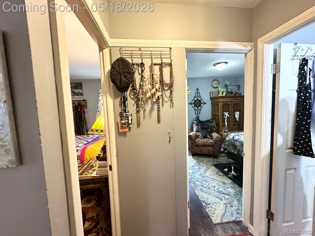 1331 Comfort Street, Lansing, MI 48915