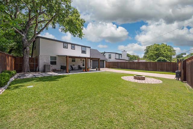 1537 Mapleton Drive, Dallas, TX 75228