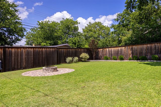 1537 Mapleton Drive, Dallas, TX 75228