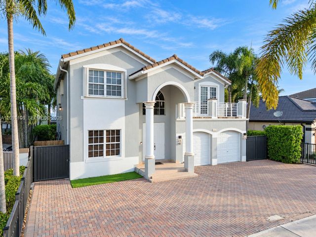 16481 SW 58th Terrace, Miami, FL 33193