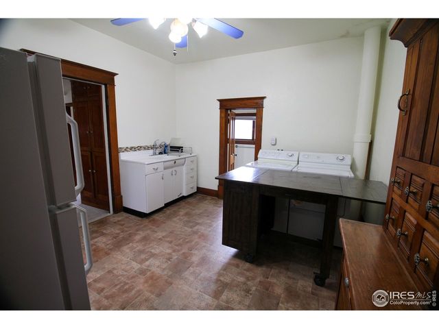 624 Roosevelt Ave, Loveland, CO 80537