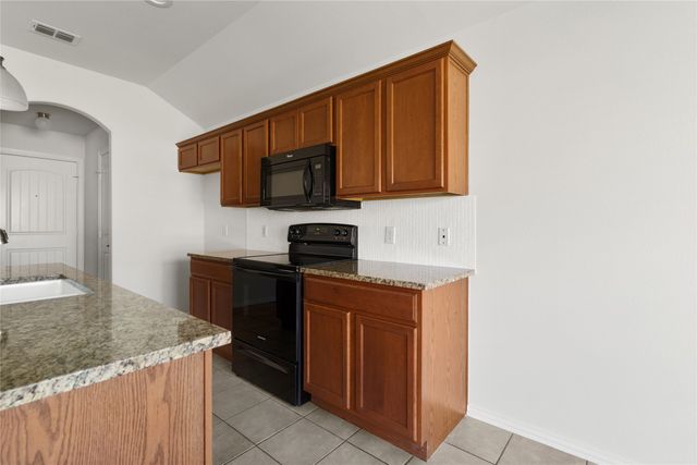 629 Antonio Lane, Waxahachie, TX 75165