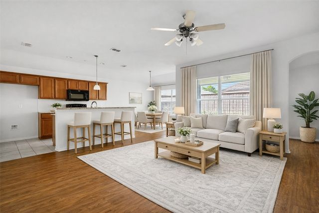 629 Antonio Lane, Waxahachie, TX 75165