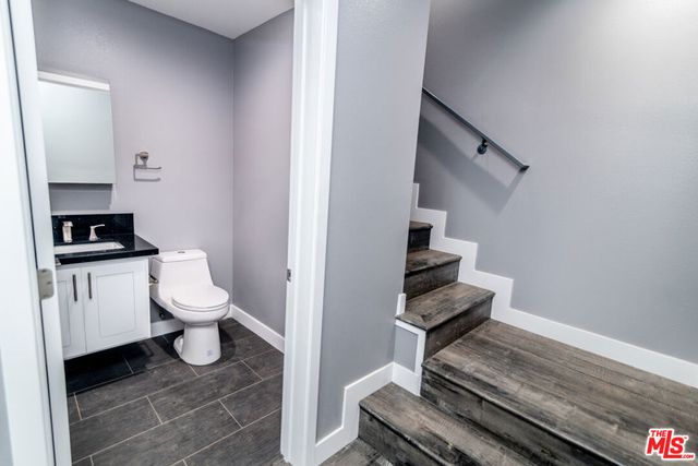 1625 S New Hampshire Avenue, Los Angeles, CA 90006