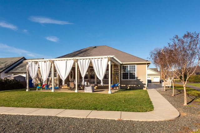 18094 Spyglass Rd, Hidden Valley Lake, CA 95467