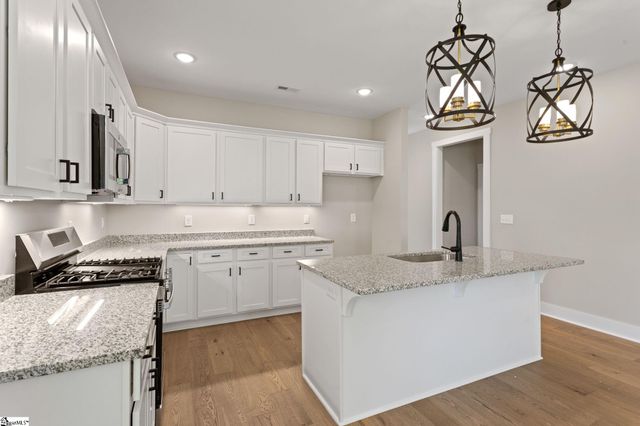 18A N Georgia Avenue, Greenville, SC 29611