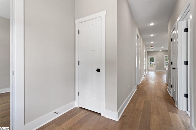 18A N Georgia Avenue, Greenville, SC 29611