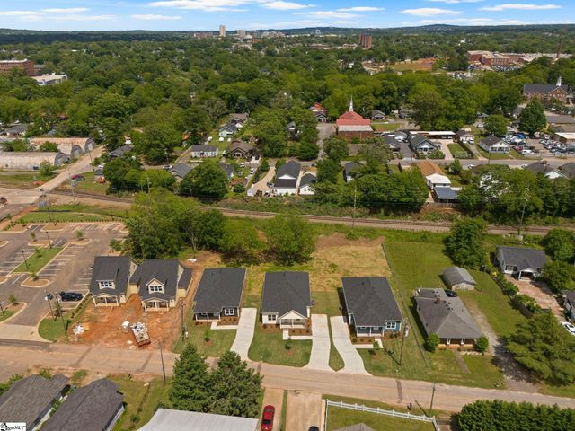 18A N Georgia Avenue, Greenville, SC 29611
