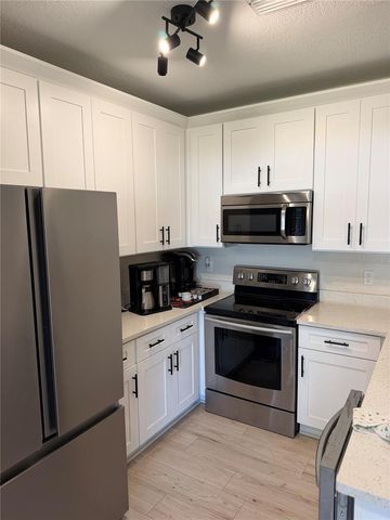 1532 BLUE MAGNOLIA ROAD, Brandon, FL 33510