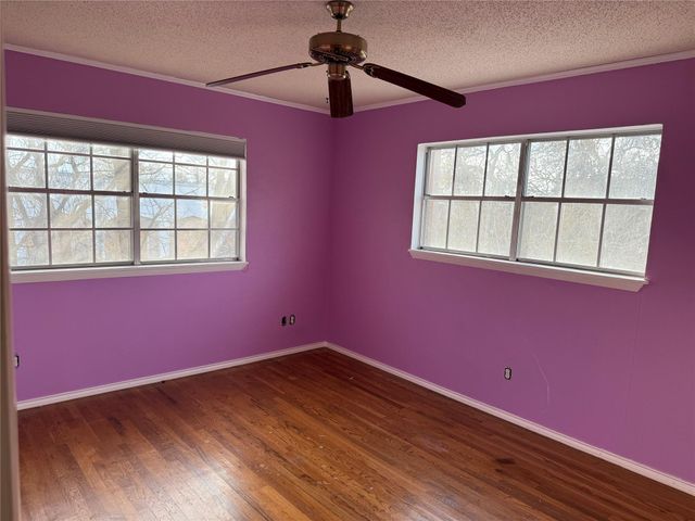 3902 Peterson Ave 202, Austin, TX 78756