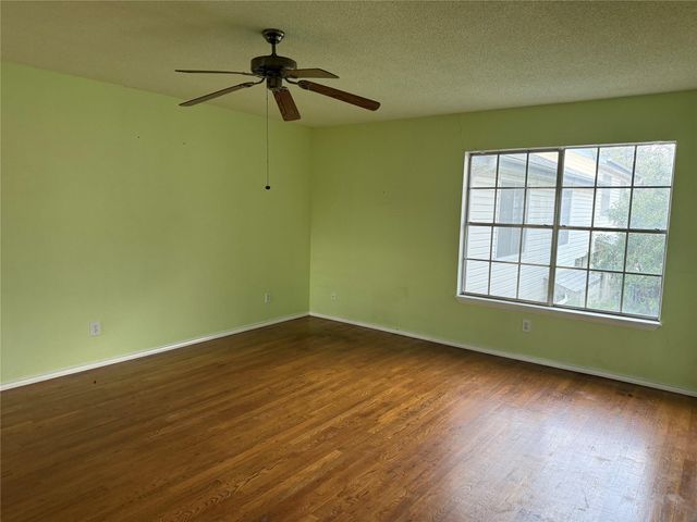 3902 Peterson Ave 202, Austin, TX 78756