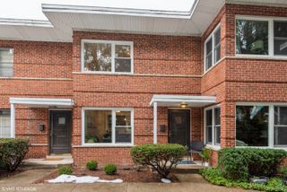 606 Ridge Road, Wilmette, IL 60091