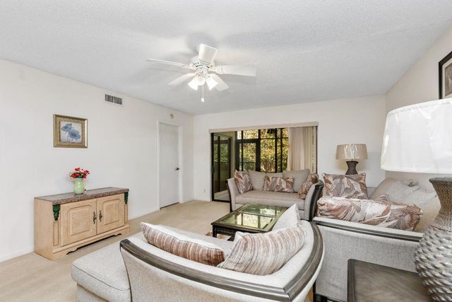 9711 Pavarotti Terrace 101, Boynton Beach, FL 33437