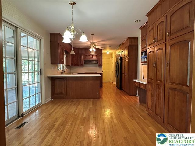 4528 Canterbury Drive, Lower Macungie Twp, PA 18049