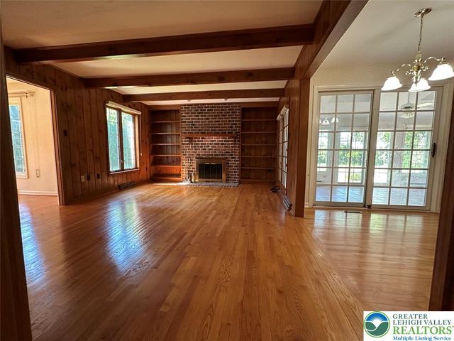 4528 Canterbury Drive, Lower Macungie Twp, PA 18049