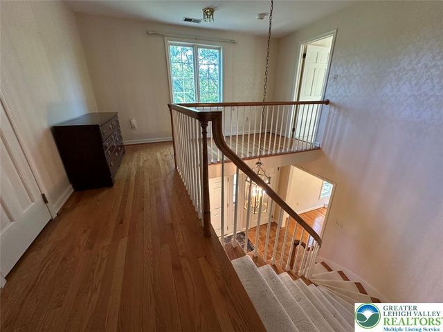 4528 Canterbury Drive, Lower Macungie Twp, PA 18049