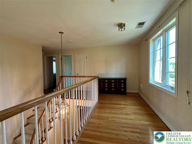 4528 Canterbury Drive, Lower Macungie Twp, PA 18049