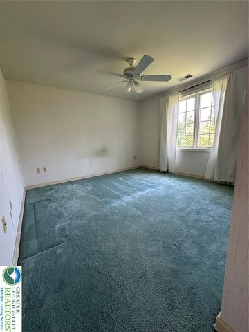 4528 Canterbury Drive, Lower Macungie Twp, PA 18049