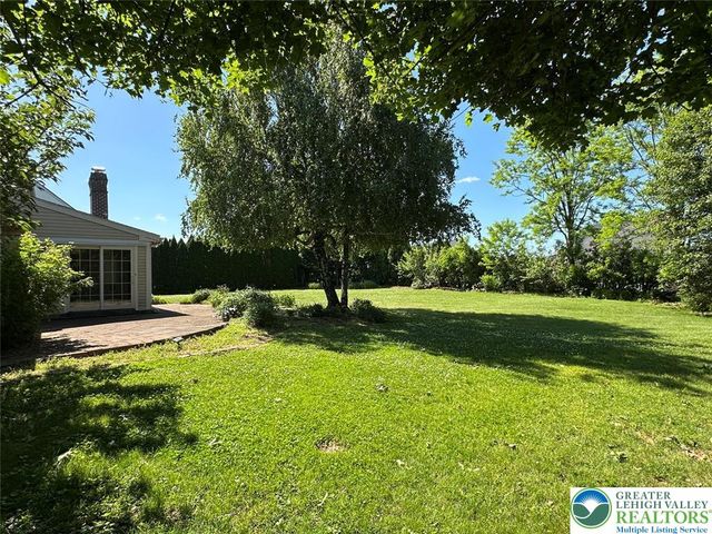 4528 Canterbury Drive, Lower Macungie Twp, PA 18049