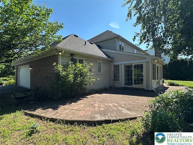 4528 Canterbury Drive, Lower Macungie Twp, PA 18049