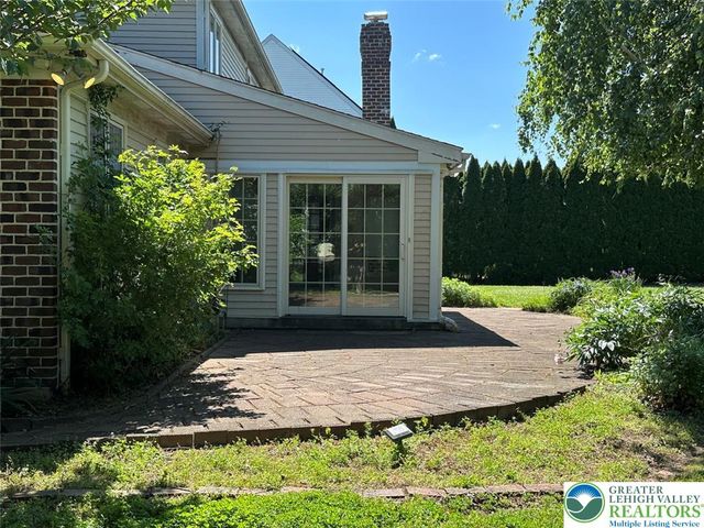 4528 Canterbury Drive, Lower Macungie Twp, PA 18049