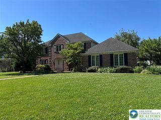 4528 Canterbury Drive, Lower Macungie Twp, PA 18049