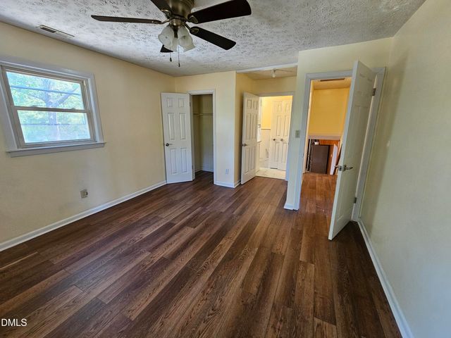 4603 Rosehill Road, Fayetteville, NC 28311