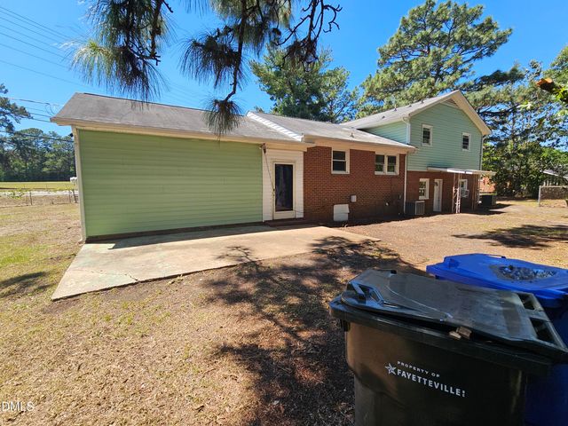 4603 Rosehill Road, Fayetteville, NC 28311