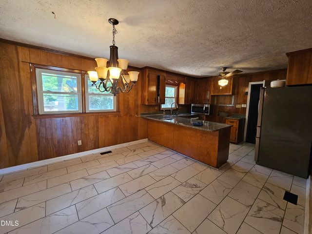 4603 Rosehill Road, Fayetteville, NC 28311