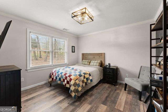 5812 Shadow Oaks Drive, Murrayville, GA 30564