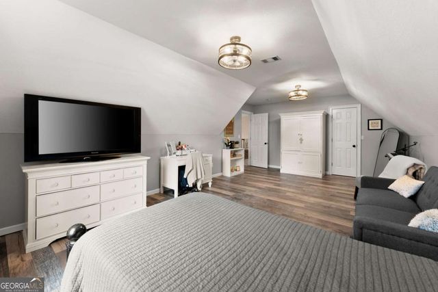 5812 Shadow Oaks Drive, Murrayville, GA 30564