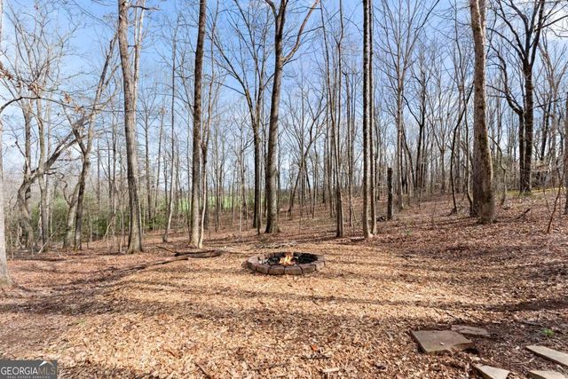 5812 Shadow Oaks Drive, Murrayville, GA 30564