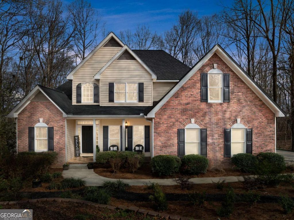 5812 Shadow Oaks Drive, Murrayville, GA 30564