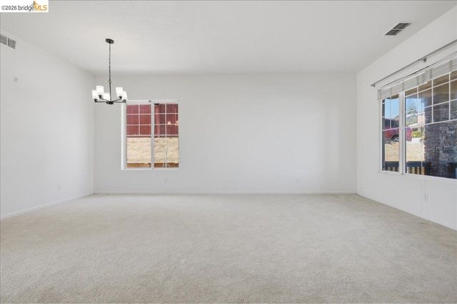 3915 Hummingbird Drive, Antioch, CA 94509