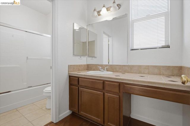 3915 Hummingbird Drive, Antioch, CA 94509