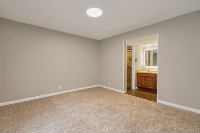 5303 Fleetwood Oaks Avenue 178, Dallas, TX 75235