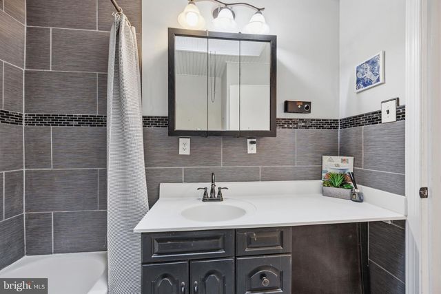 4132 GILHAM ST, Philadelphia, PA 19135